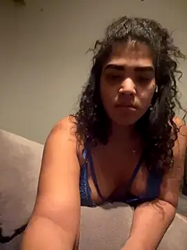 sophiahot thick online show from 12.01.25