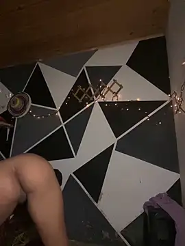 emilyharber online show from 04.10.26