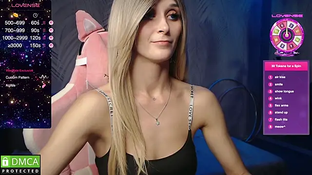 Snapshot of AliceSporty chatting on 11.14.25 AliceSporty online show from 11.14.25