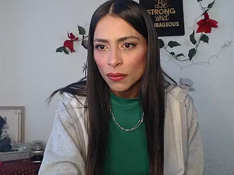 Liamiler01  online show from 12.13.24