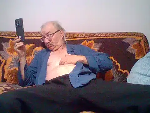 cumloverboyxx69 online show from 02.04.25