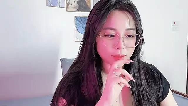   Lyly   online show from 07.31.26