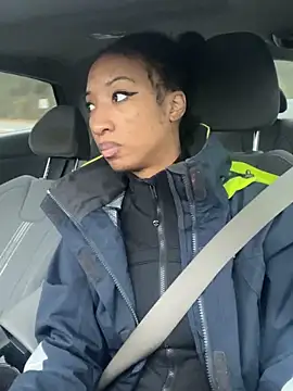 Snapshot of Iceblanca chatting on 11.19.25 Iceblanca online show from 11.19.25