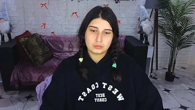 Linda EX online show from 12.14.24