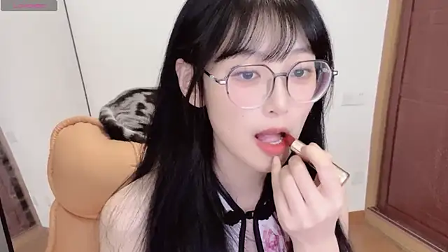 4uoki online show from 10.11.25