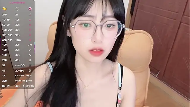 4uoki online show from 12.21.25