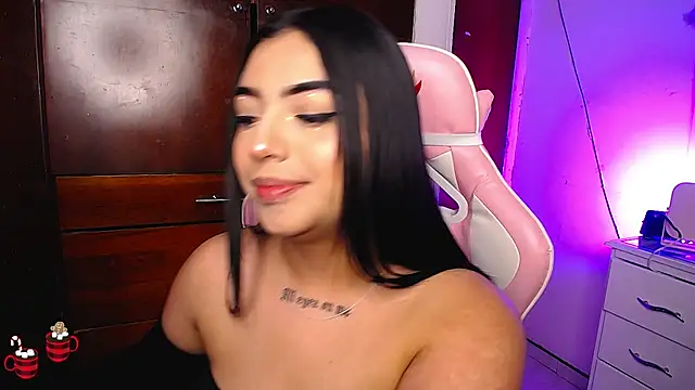 eva six online show from 01.04.25