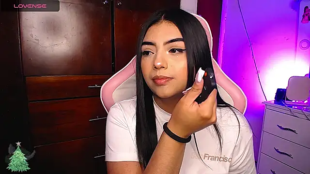 eva six online show from 01.25.25