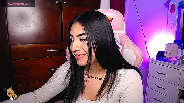 eva six online show from 02.14.25