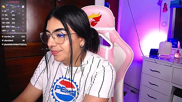 eva six online show from 03.14.25