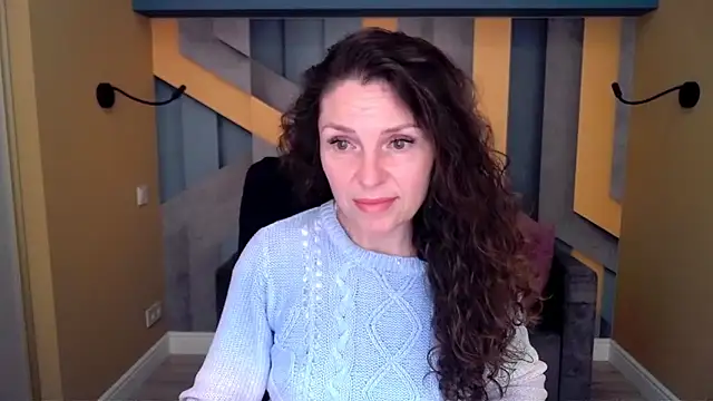 EllaLong online show from 02.24.26