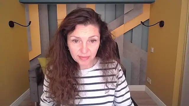 EllaLong online show from 03.29.26