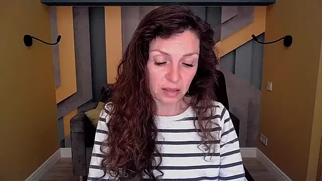 EllaLong online show from 04.11.26