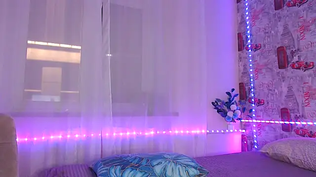 Snapshot of Karolina_love_ chatting on 05.31.26 Karolina love online show from 05.31.26