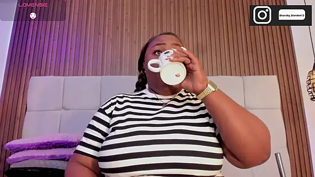 Snapshot of Saravy_Blandon chatting on 01.14.26 Saravy Blandon online show from 01.14.26