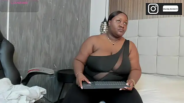 Snapshot of Saravy_Blandon chatting on 02.08.26 Saravy Blandon online show from 02.08.26