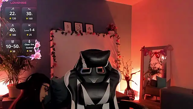 Megan inked online show from 03.04.26