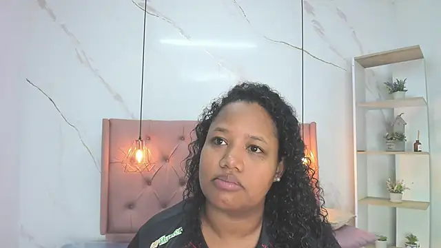 Belle Brunette online show from 02.19.26