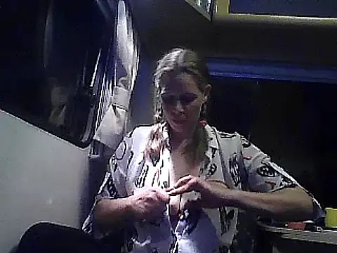 WildScorpio86 online show from 12.22.25