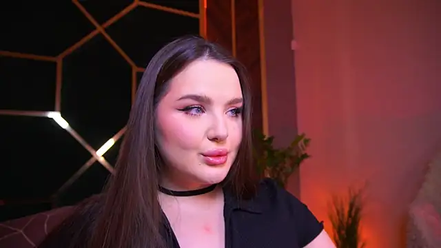 CuteAmberr online show from 03.19.25