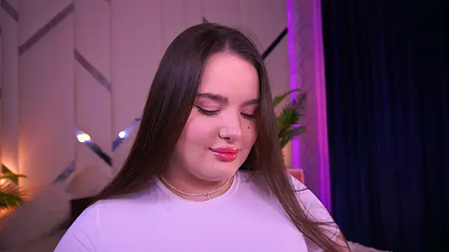 CuteAmberr online show from 09.10.25