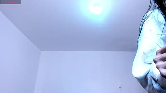 charlottewhitte online show from 01.22.25