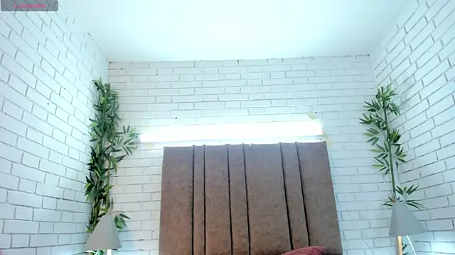 charlottewhitte online show from 03.04.25