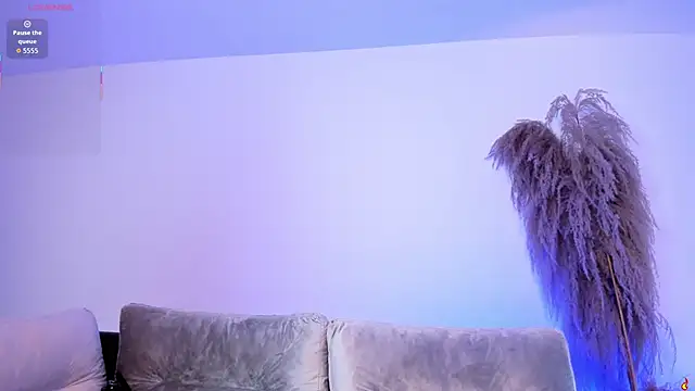 charlottewhitte online show from 11.30.25