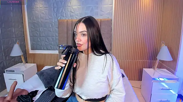 charlottewhitte online show from 01.09.26