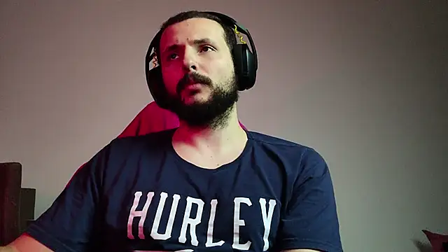 Snapshot of iurytx chatting on 09.14.25 iurytx online show from 09.14.25