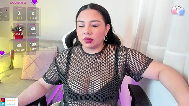 ambar-wells online show from 11.28.25