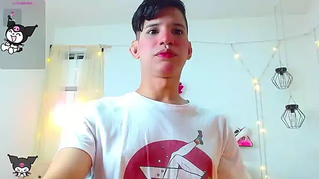 Ariel Femboy  online show from 01.10.25