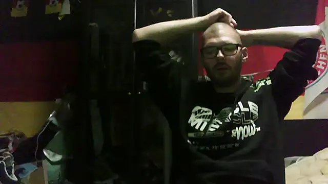 Snapshot of Die-geile-Sau chatting on 09.25.25 Die-geile-Sau online show from 09.25.25