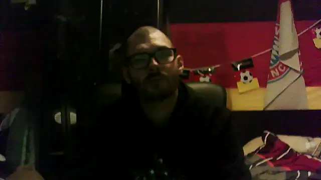 Snapshot of Die-geile-Sau chatting on 12.01.25 Die-geile-Sau online show from 12.01.25