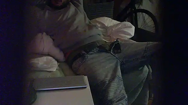 Snapshot of TallThickD chatting on 02.23.26 TallThickD online show from 02.23.26