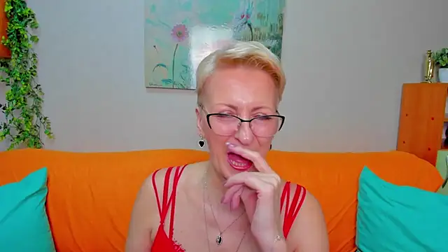 iamyourdream89 online show from 03.18.26