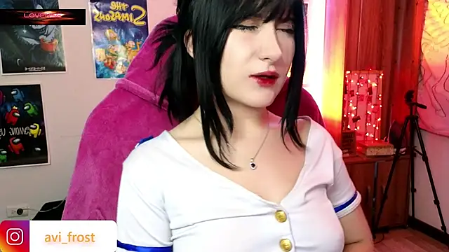 Snapshot of avi_frost chatting on 01.11.25 avi frost online show from 01.11.25