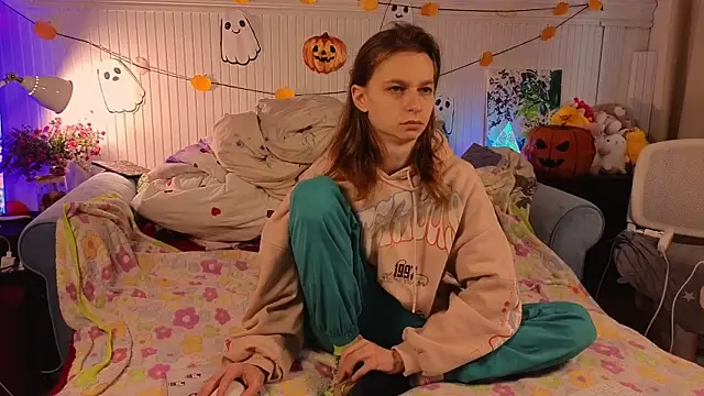 Frank Fraer online show from 10.26.25