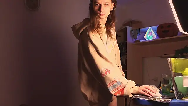 Frank Fraer online show from 02.08.26