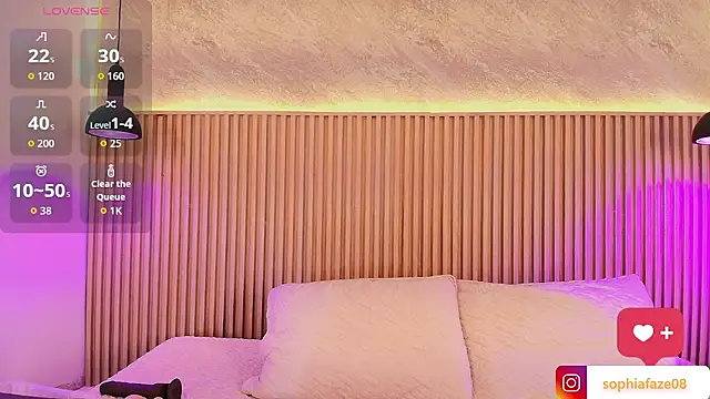 big tits in your face online show from 12.14.25