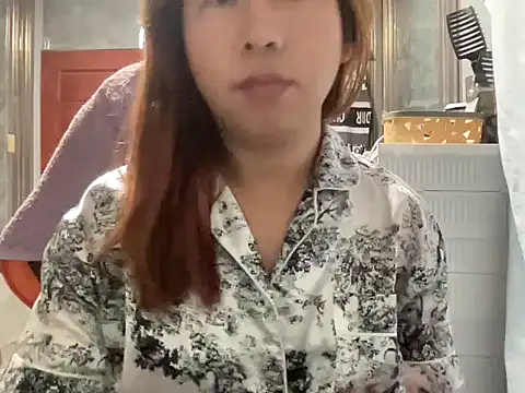 Snapshot of UrLove_Marga chatting on 05.23.26 UrLove Marga online show from 05.23.26