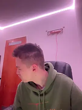 Toyjungee online show from 02.08.25