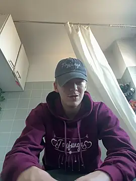 Toyjungee online show from 03.17.25