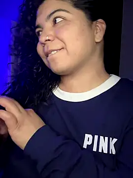 Snapshot of kimmiakiss22 chatting on 10.24.25 kimmiakiss22 online show from 10.24.25