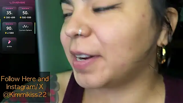 Snapshot of kimmiakiss22 chatting on 10.30.25 kimmiakiss22 online show from 10.30.25