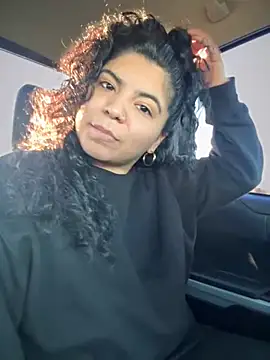 Snapshot of kimmiakiss22 chatting on 11.02.25 kimmiakiss22 online show from 11.02.25