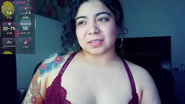 Snapshot of kimmiakiss22 chatting on 11.06.25 kimmiakiss22 online show from 11.06.25