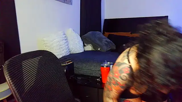 Snapshot of kimmiakiss22 chatting on 11.09.25 kimmiakiss22 online show from 11.09.25