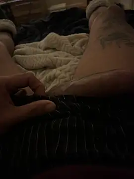 Snapshot of Nando chatting on 02.05.26 Nando online show from 02.05.26