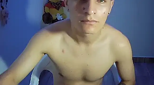 Snapshot of SHAT_SEX chatting on 01.10.25 SHAT SEX online show from 01.10.25